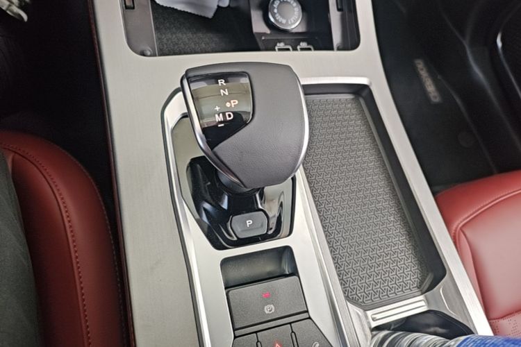Jetour X70 PLUS 2025 immagine di auto #14