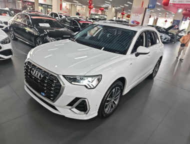 Audi Q3 2020 immagine di auto 
