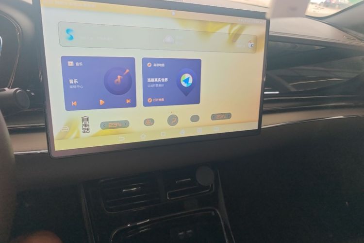 BYD Han 2021 car image #13