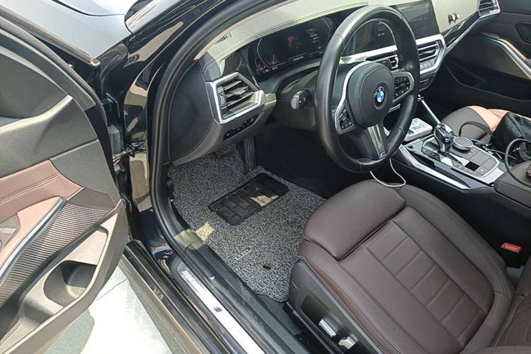 BMW 3 Series 2021 #16 BMW 3 Series 2021 car image #16