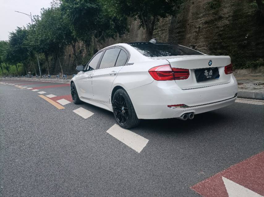 BMW 3 Series 2019 #9 BMW 3 Series 2019 car image #9