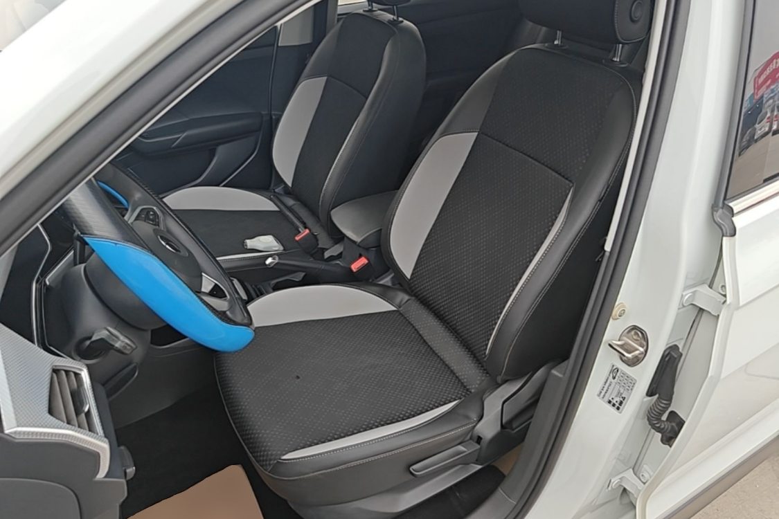Volkswagen Tacqua 2022 car image #12