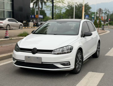 Volkswagen Golf 2020 Volkswagen Golf 2020 car image