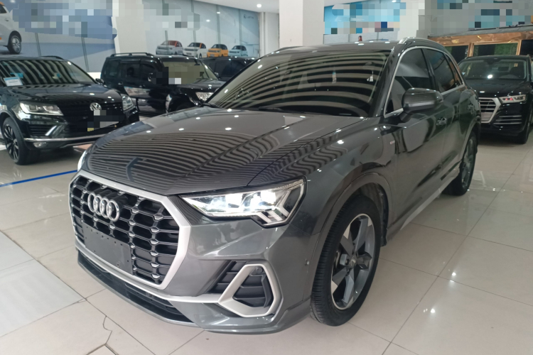 Audi Q3 2021 #2 Audi Q3 2021 car image #2