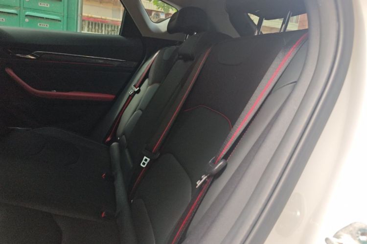 GEELY Emgrand S 2021 #14 GEELY Emgrand S 2021 image de voiture #14