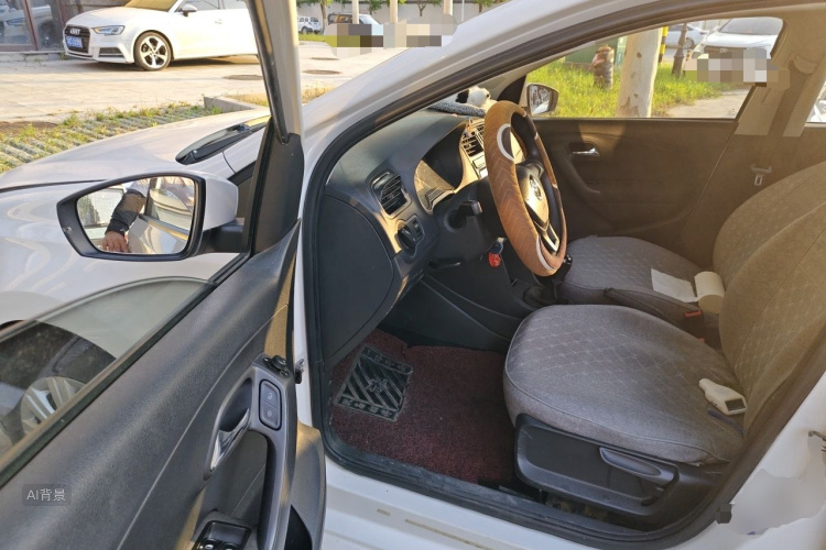 Volkswagen Polo 2017 car image #18