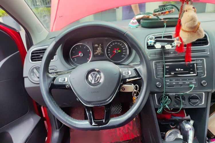 Volkswagen Polo 2018 #11 Volkswagen Polo 2018 car image #11