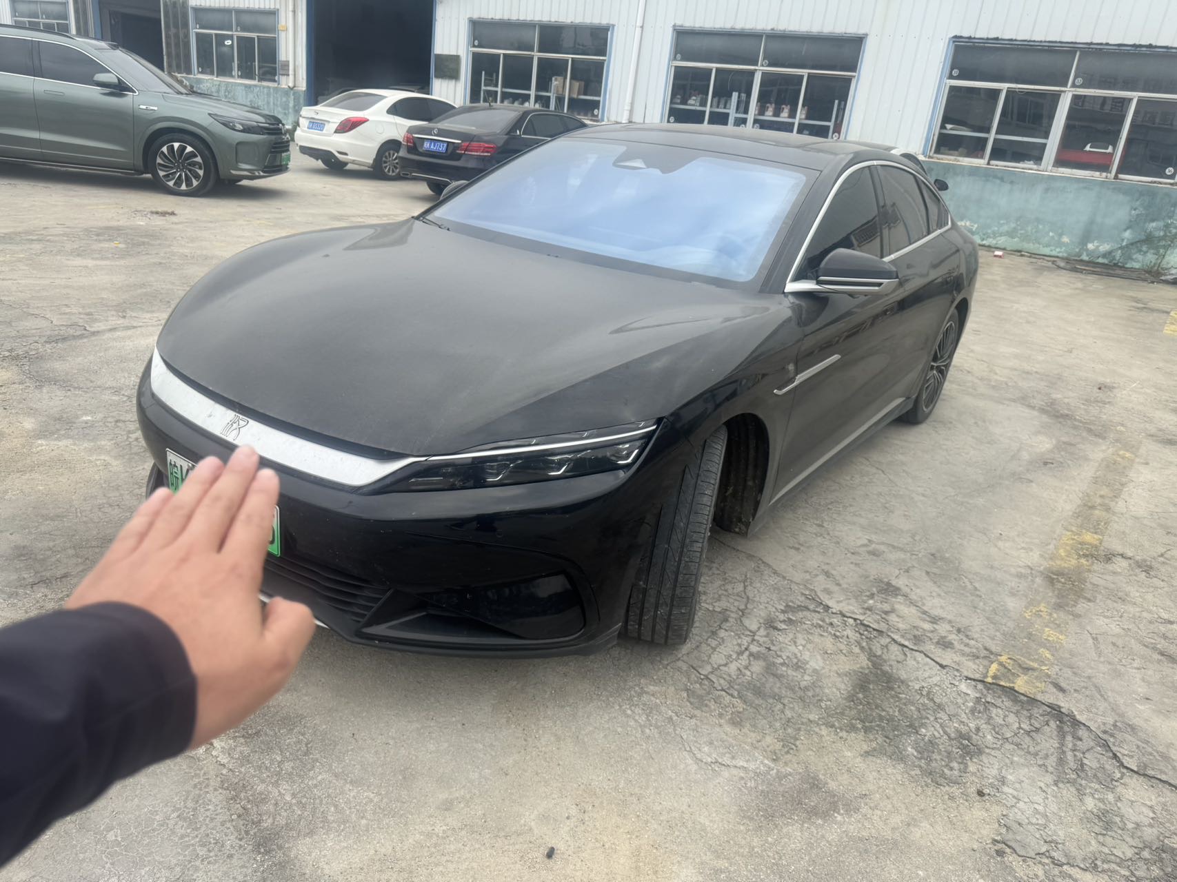 BYD Han 2024 immagine di auto #3