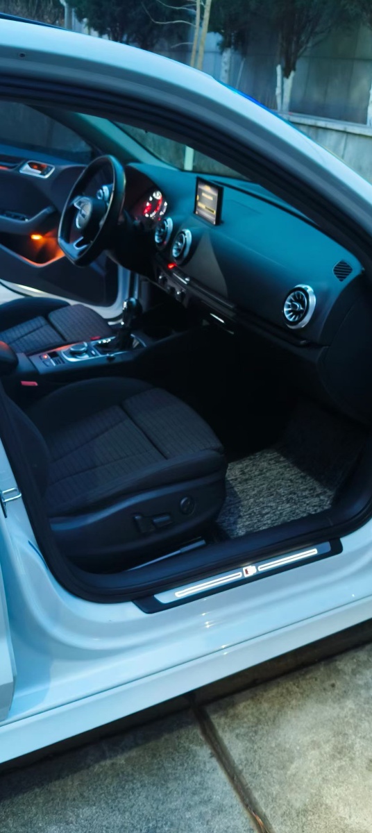 Audi A3 2018 #9 Audi A3 2018 car image #9