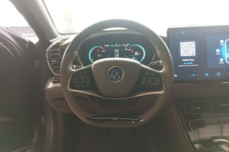 BYD Han 2021 car image #11
