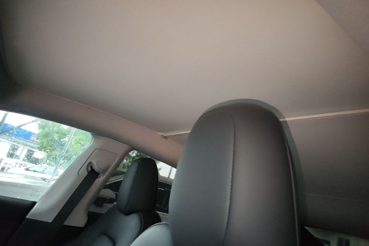 Tesla Model Y 2024 #18 Tesla Model Y 2024 car image #18