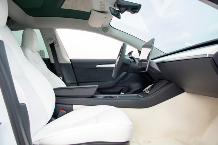 Tesla Model 3 2023 #12 Tesla Model 3 2023 car image #12