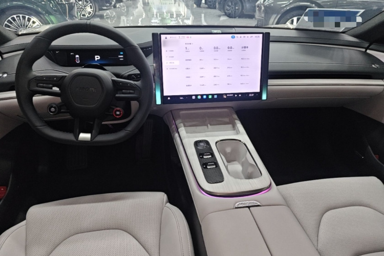 MI SU7 2025 car image #11