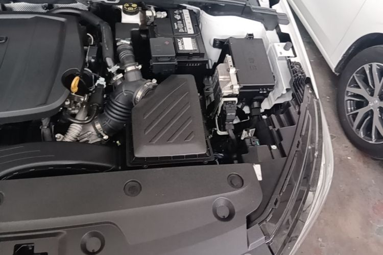 GEELY Emgrand 2023 car image #24