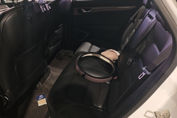 GEELY Emgrand GS 2018 #17 GEELY Emgrand GS 2018 car image #17