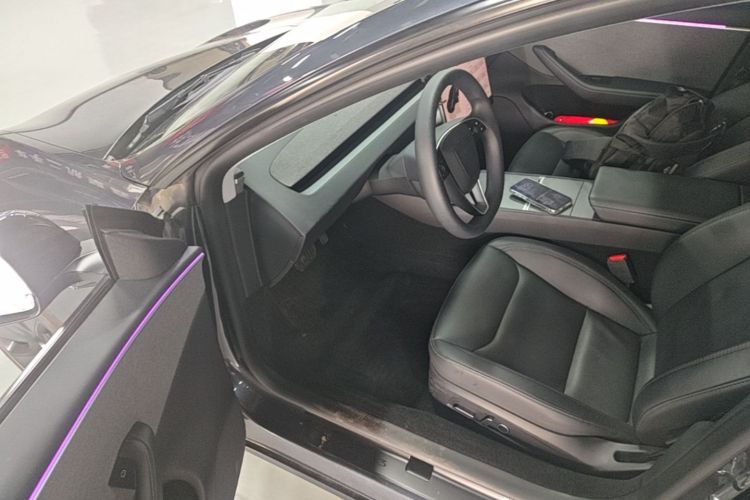Tesla Model 3 2024 #16 Tesla Model 3 2024 car image #16
