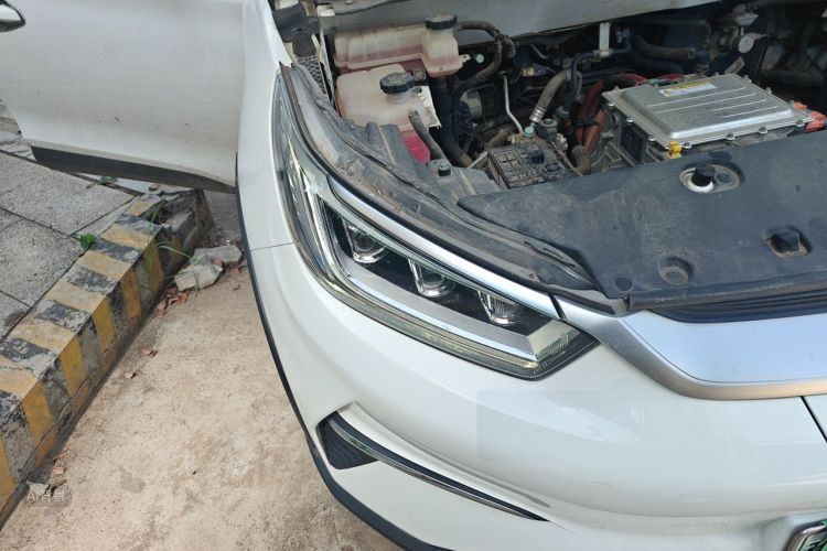 BYD Yuan Pro 2021 #8 BYD Yuan Pro 2021 car image #8