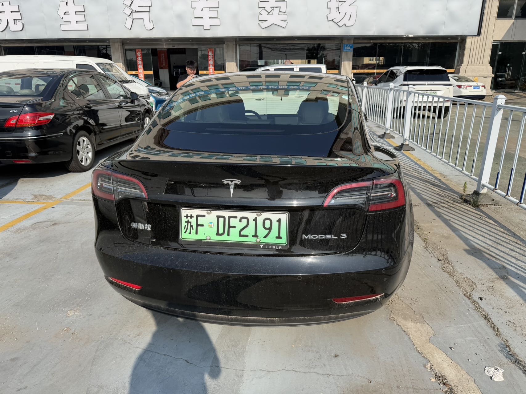 Tesla Model 3 2022 car image #5