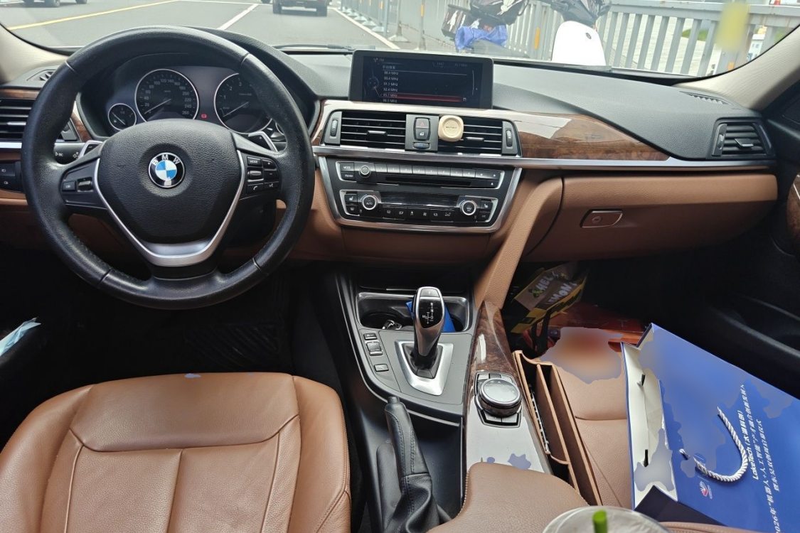 BMW 3 Series 2013 #21 BMW 3 Series 2013 car image #21