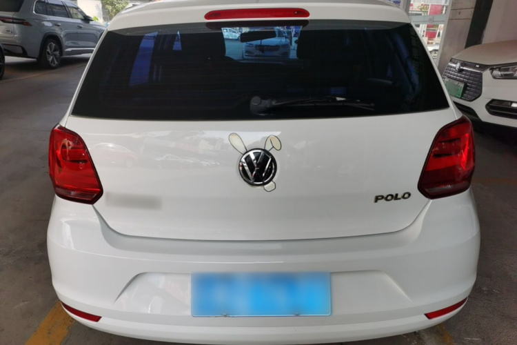 Volkswagen Polo 2017 car image #6