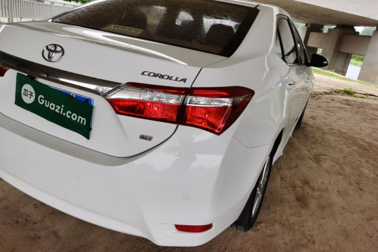 Toyota Corolla 2016 #8 Toyota Corolla 2016 car image #8