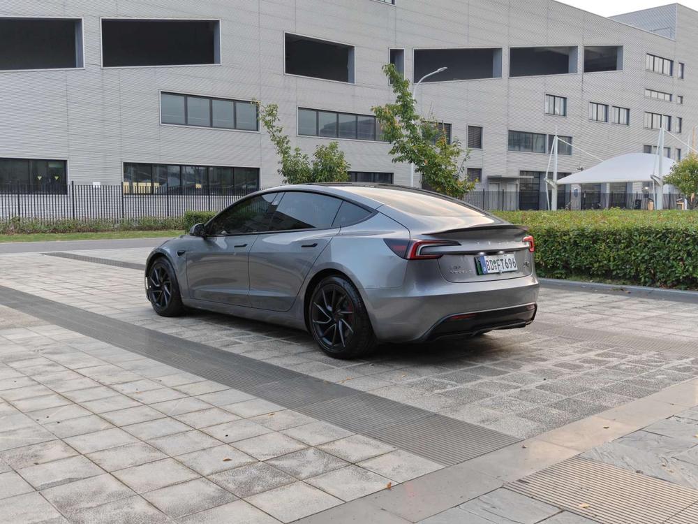 Tesla Model 3 2024 #4 Tesla Model 3 2024 car image #4