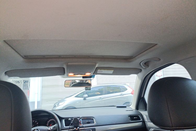 Volkswagen Lavida 2017 car image #20