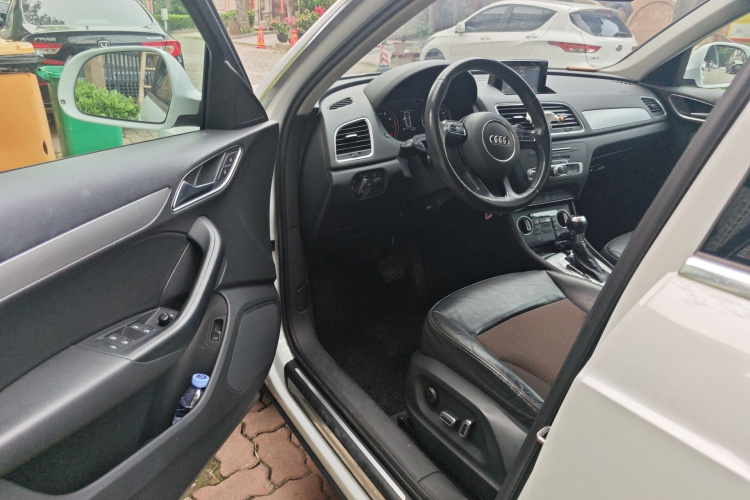 Audi Q3 2016 #13 Audi Q3 2016 car image #13