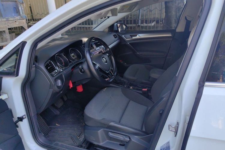 Volkswagen Golf 2019 #9 Volkswagen Golf 2019 car image #9