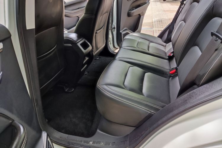 GEELY Vision X6 2020 car image #13