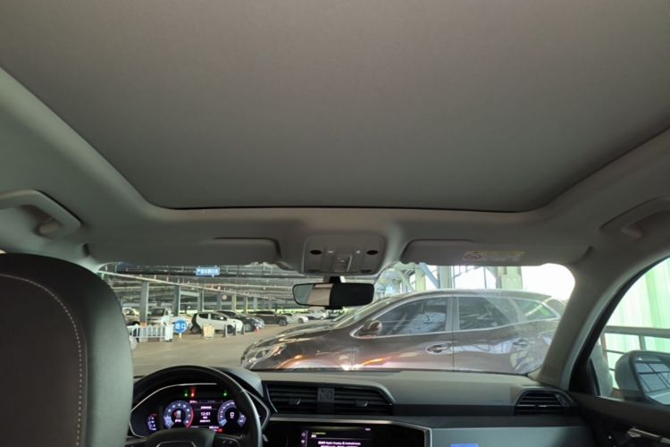 Audi Q3 2019 #18 Audi Q3 2019 car image #18