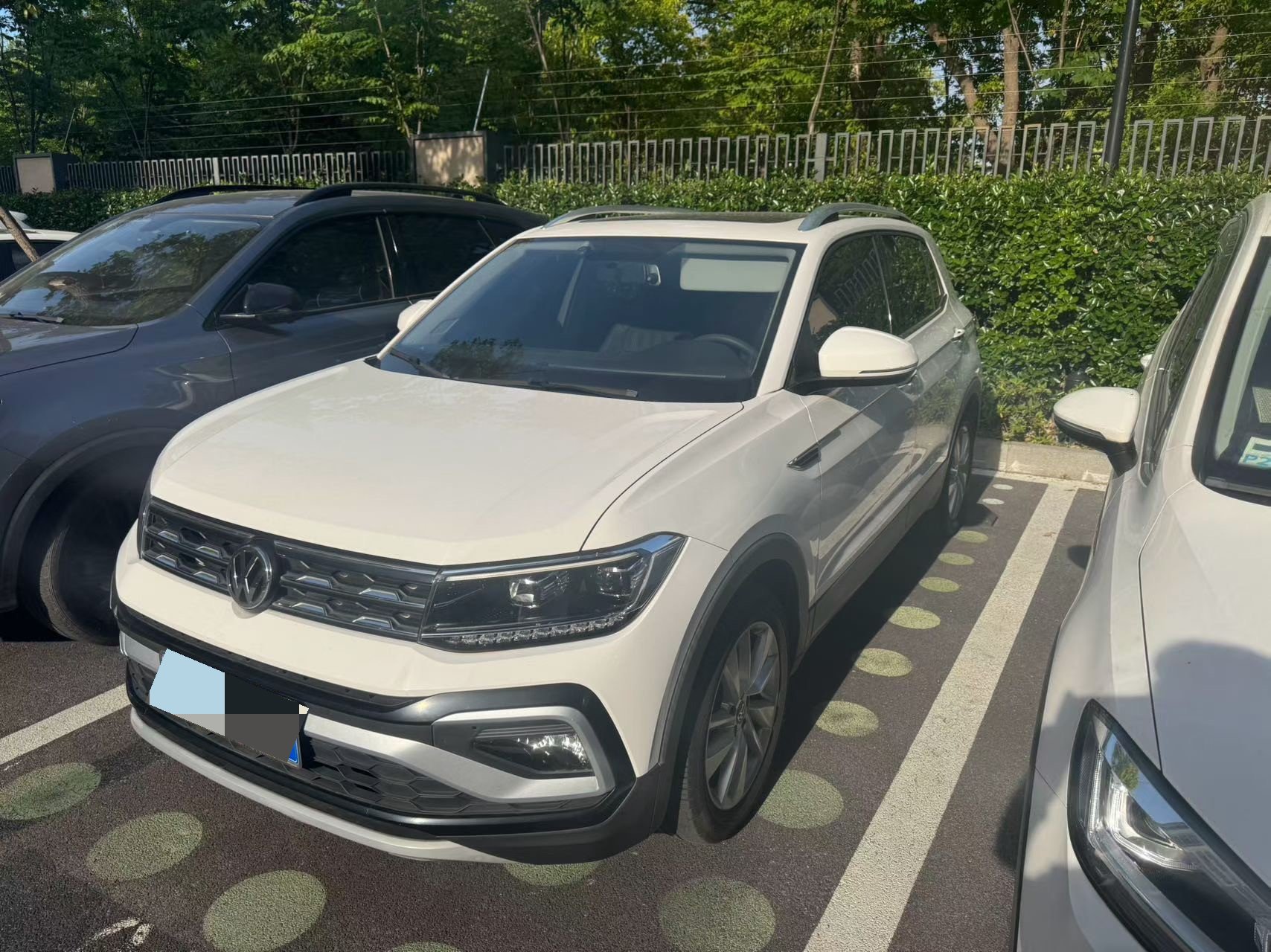 Volkswagen T-Cross 2020 car image 