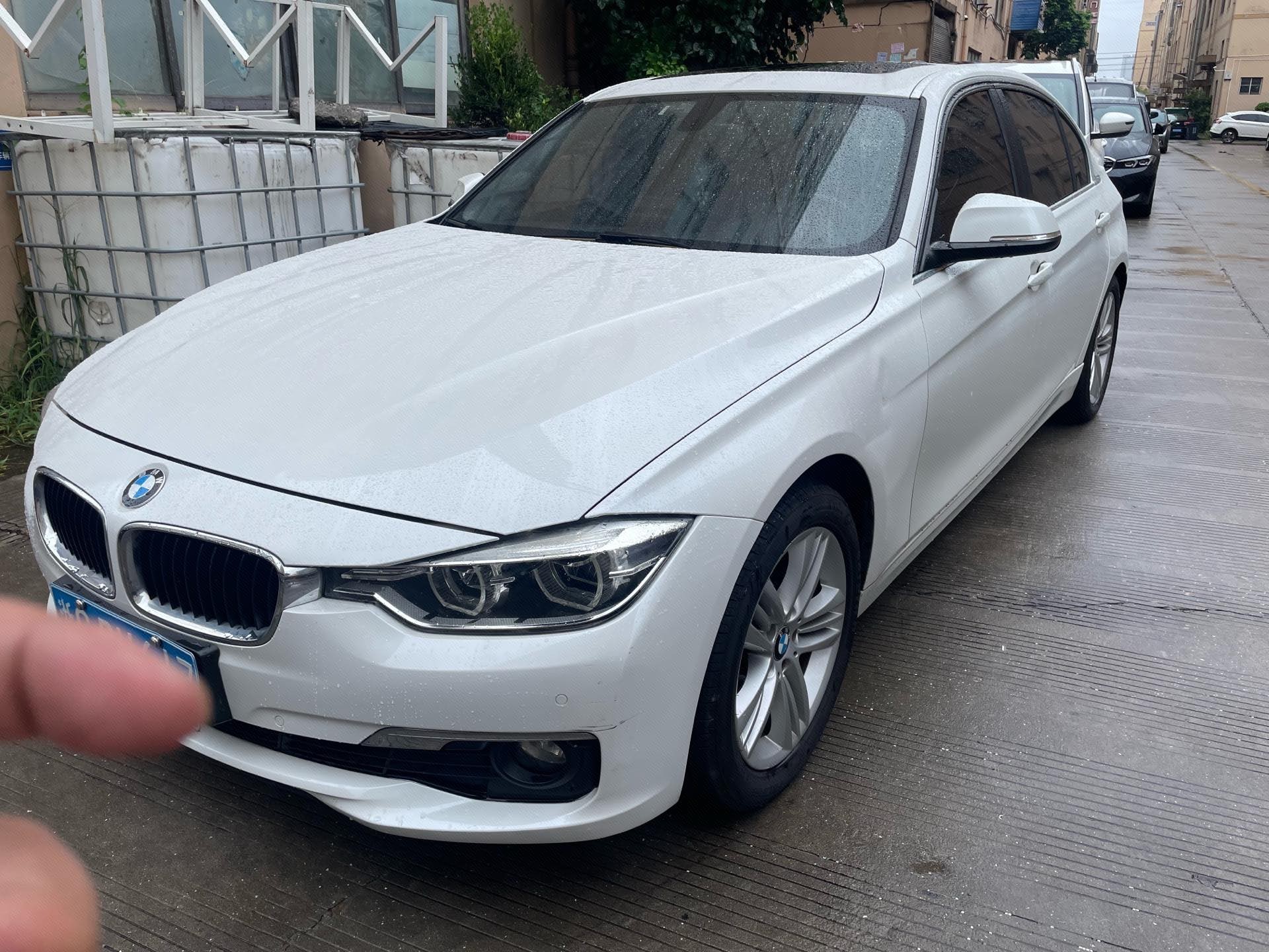 2016 2016 car image