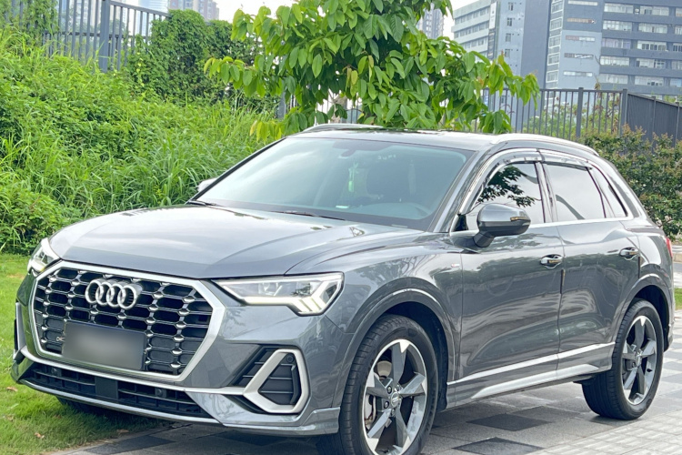 Audi Q3 2020 #2 Audi Q3 2020 car image #2