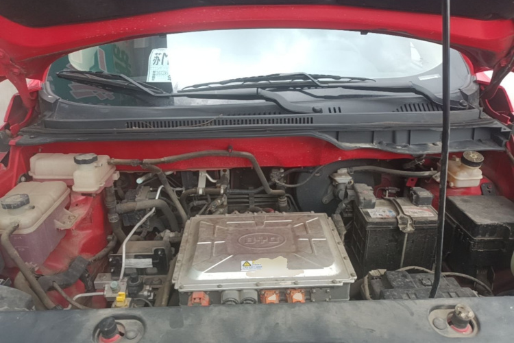 BYD Yuan New Energy 2019 #20 BYD Yuan New Energy 2019 car image #20