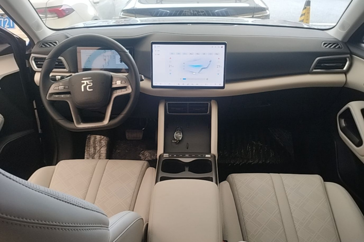 BYD YuanUP 2026 car image #10