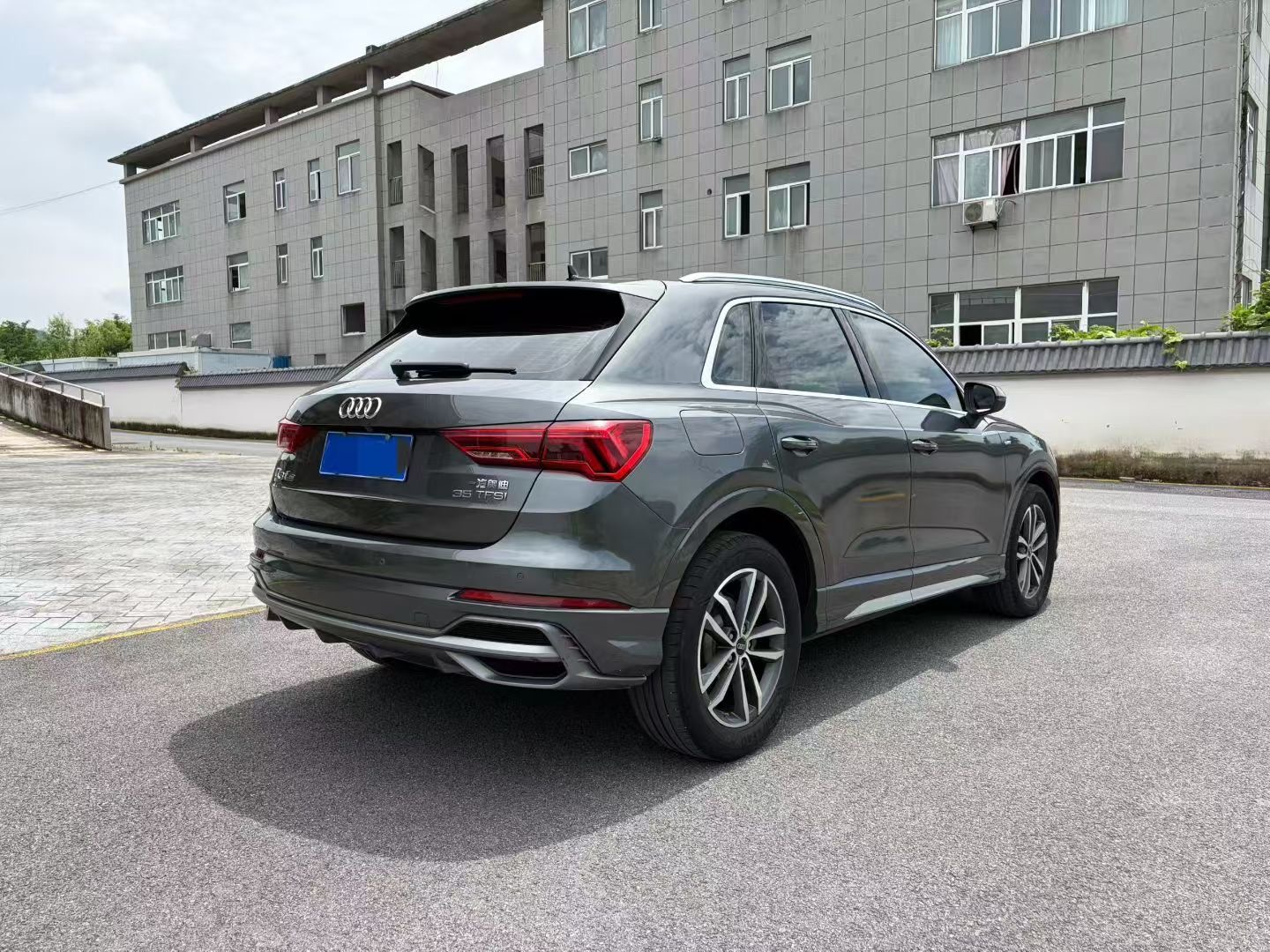 Audi Q3 2021 #9 Audi Q3 2021 car image #9