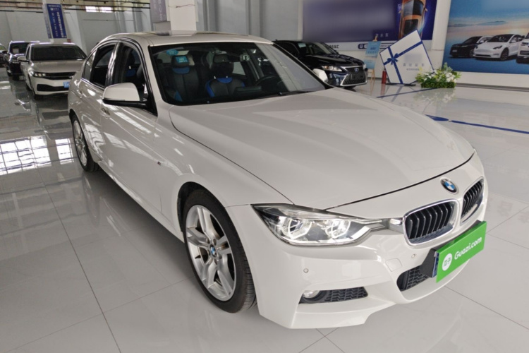 BMW 3 Series 2018 #4 BMW 3 Series 2018 car image #4