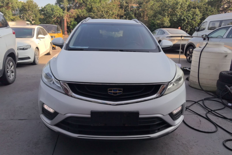 GEELY Emgrand GS 2017 #3 GEELY Emgrand GS 2017 car image #3