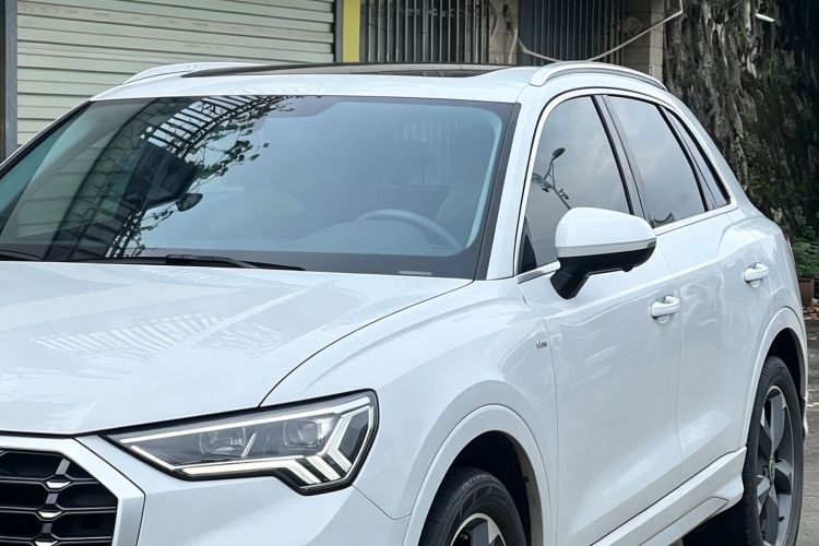 Audi Q3 2021 #9 Audi Q3 2021 car image #9