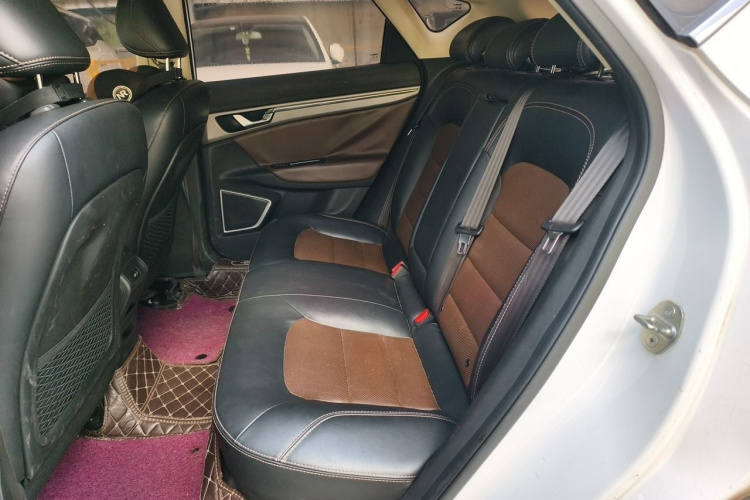 GEELY Emgrand GS 2018 #14 GEELY Emgrand GS 2018 immagine di auto #14