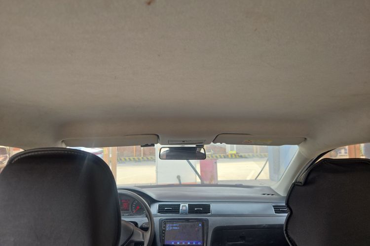 Volkswagen Santana 2019 car image #18