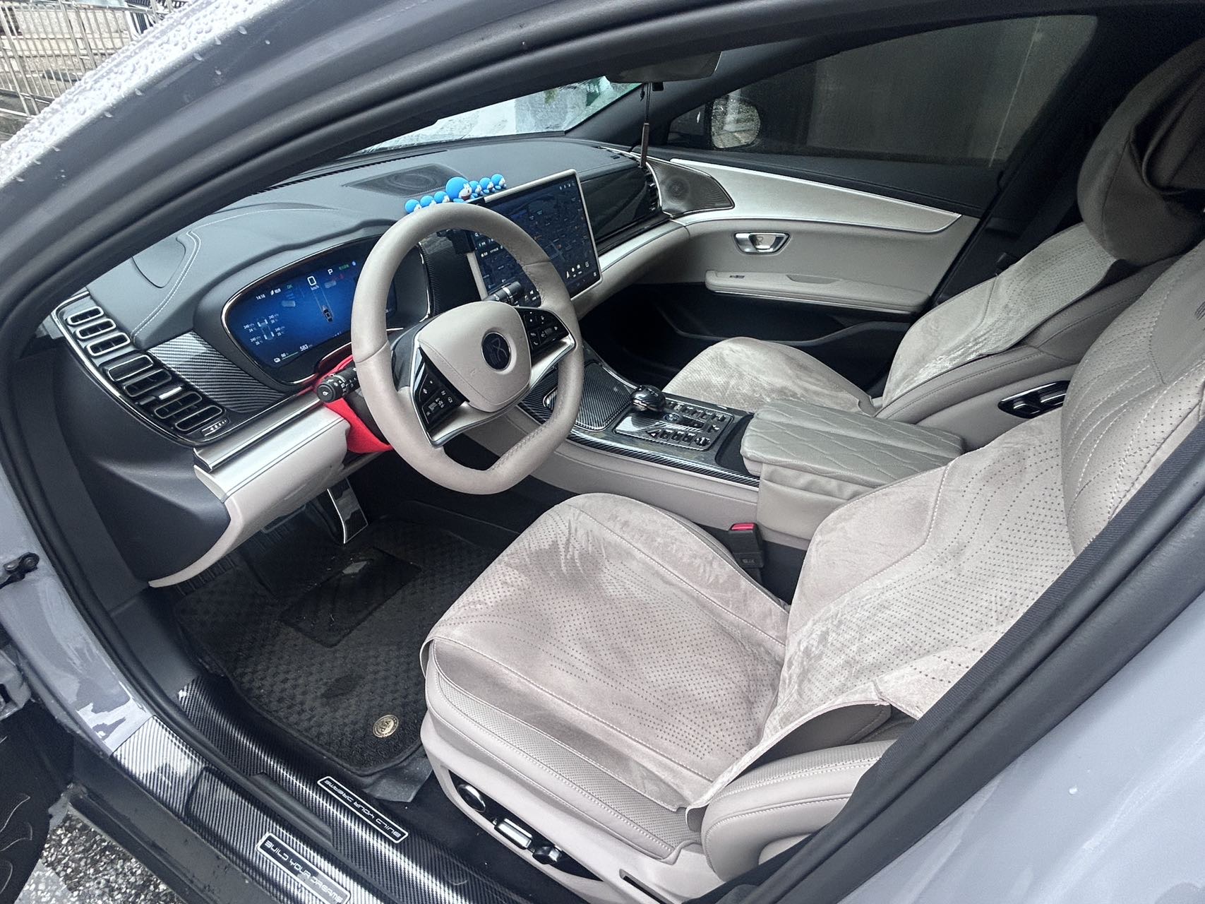 BYD Han 2025 car image #4