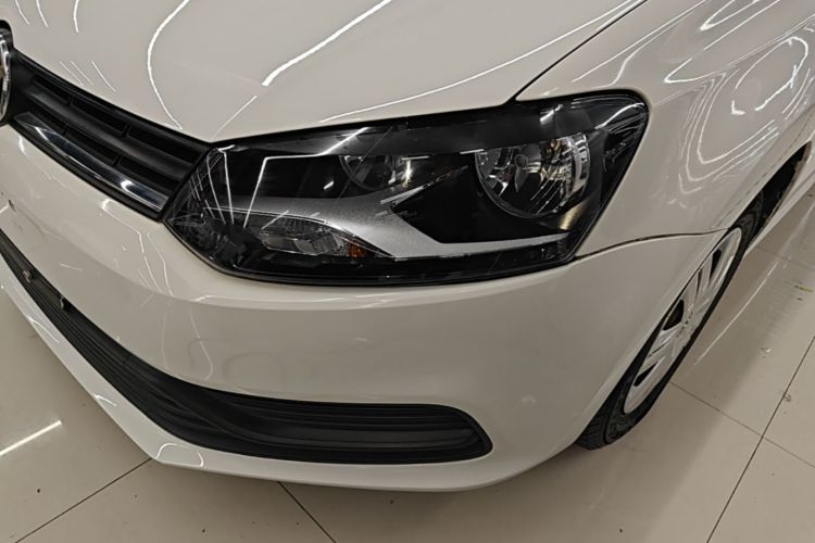 Volkswagen Polo 2019 #24 Volkswagen Polo 2019 car image #24