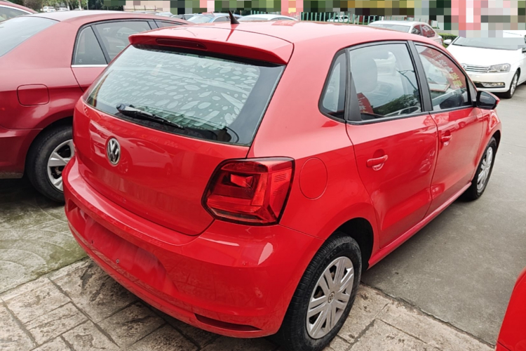 Volkswagen Polo 2015 #7 Volkswagen Polo 2015 car image #7