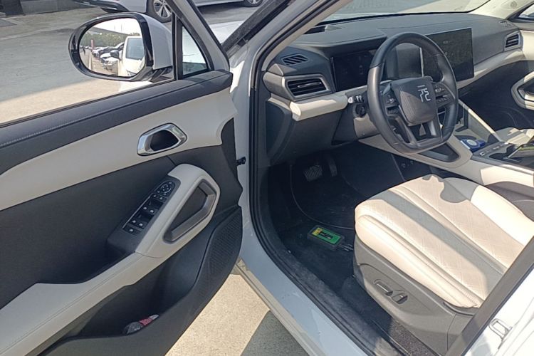 BYD YuanUP 2025 #16 BYD YuanUP 2025 immagine di auto #16
