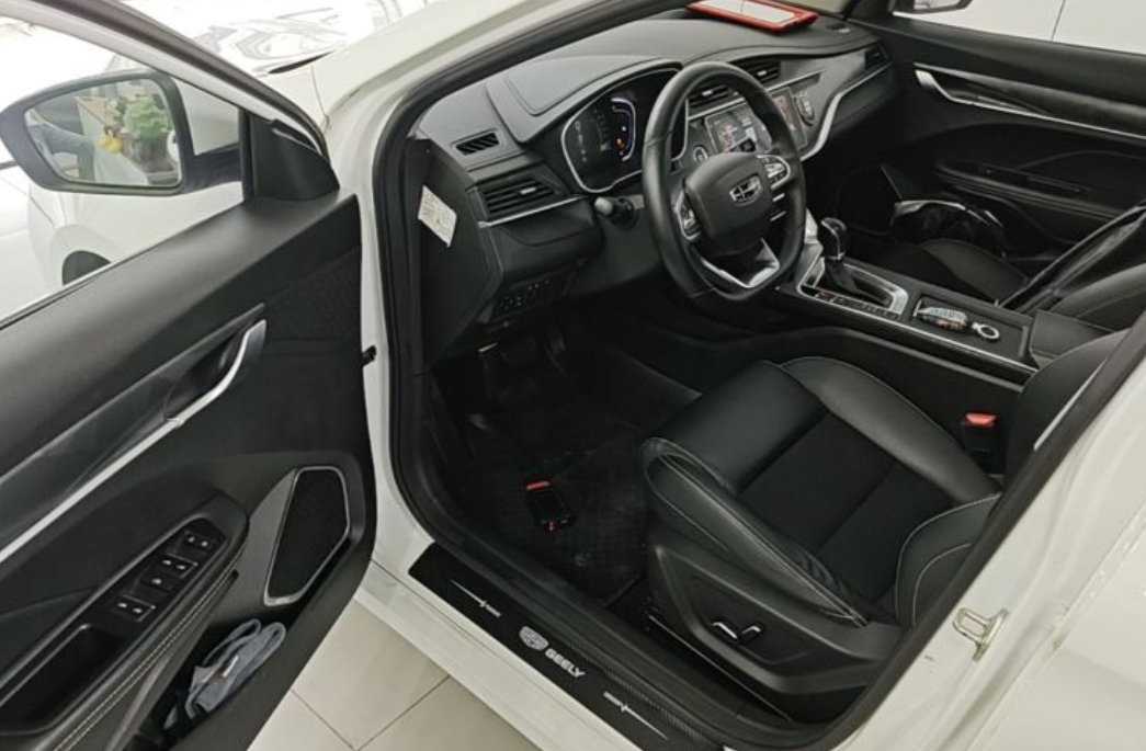 GEELY Binray 2021 صورة سيارة #3