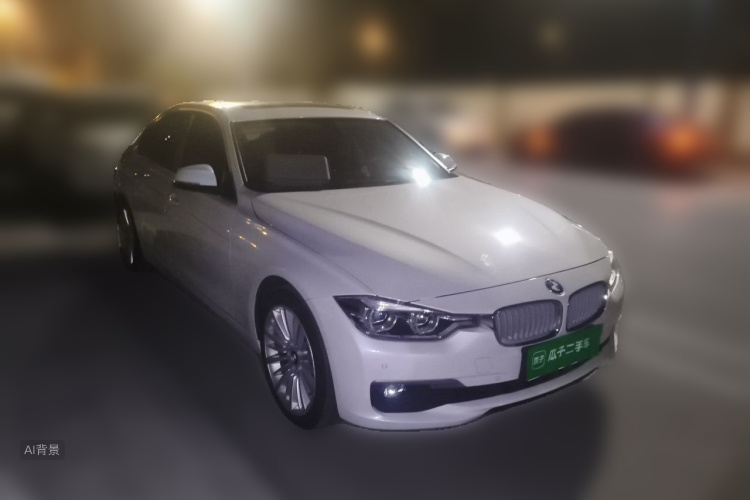 BMW 3 Series 2018 immagine di auto #4