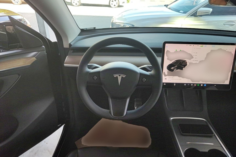 Tesla Model Y 2022 #16 Tesla Model Y 2022 car image #16
