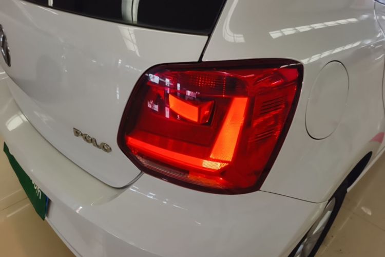Volkswagen Polo 2017 #8 Volkswagen Polo 2017 car image #8